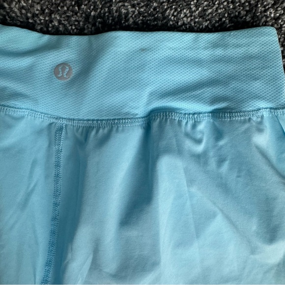 Lululemon Find Your Pace Short 3" *Lined
Icing Blue
Size 4 - Picture 7 of 8